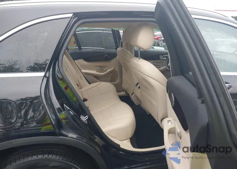 2017 Mercedes-Benz Glc 300 4Matic from USA, damaged, VIN WDC0G4KB1HF220798